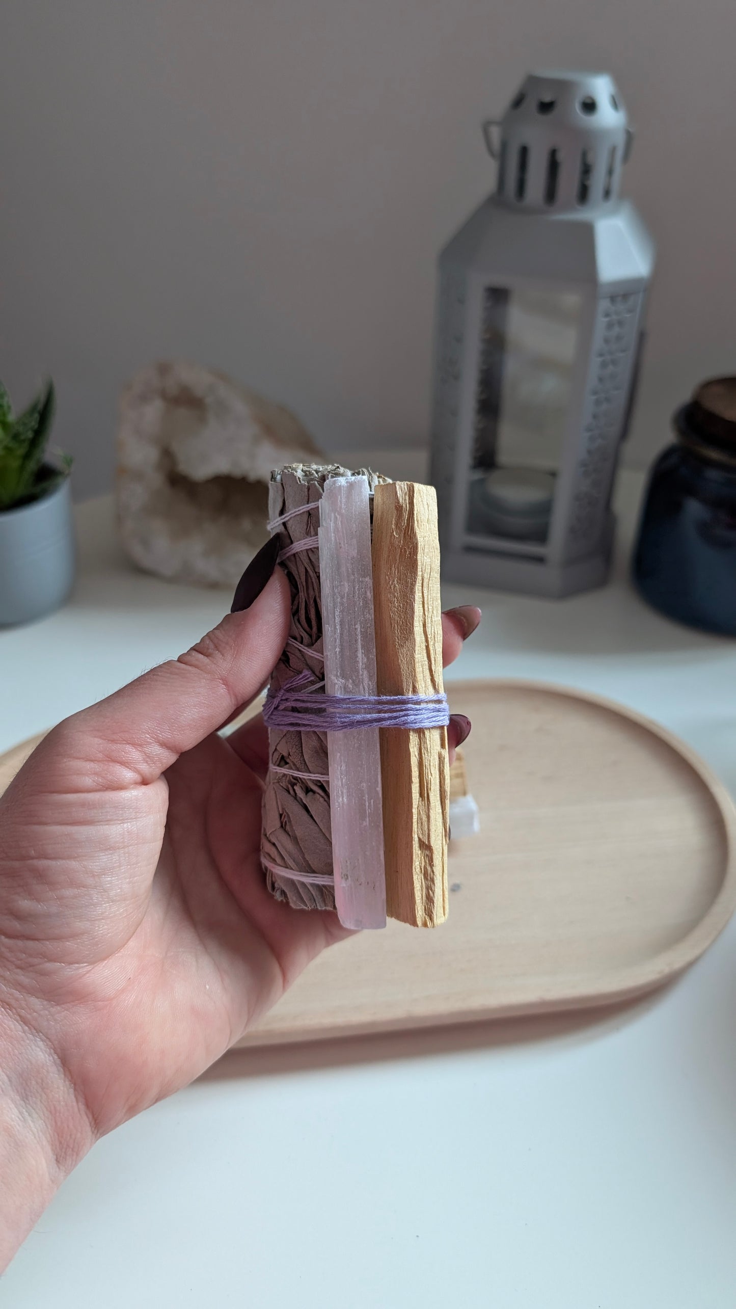 Bâton de purification - Sauge blanche de Californie, Palo Santo et sélénite